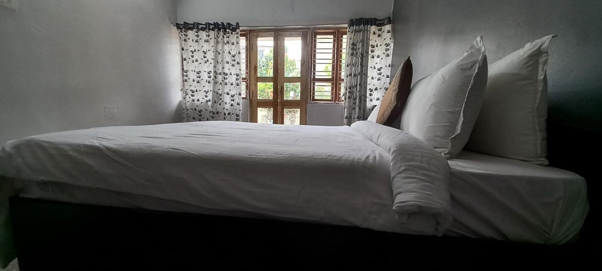 Swanky Sojourns Homestay Kolhapur Exterior foto